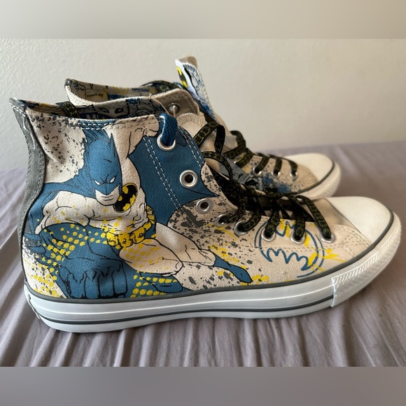 Converse x DC Batman High Tops NWT - Picture 2 of 10